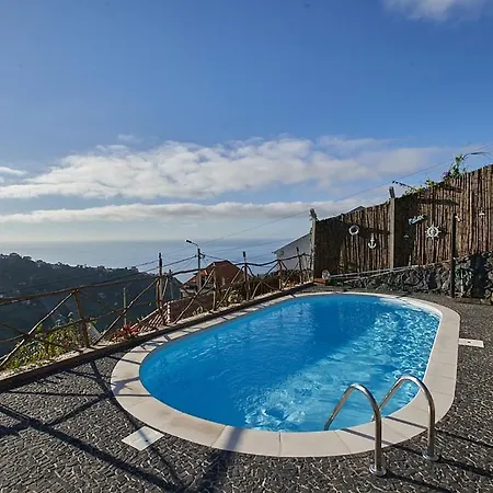 Ga281 Chalet Funchal (Madeira)