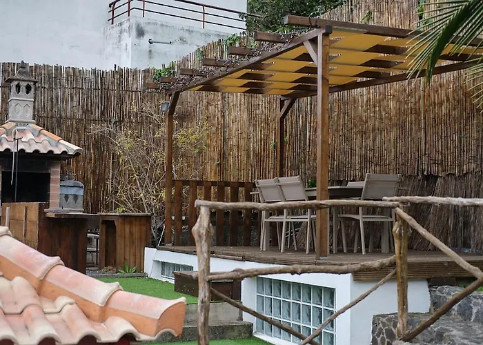 Ga281 Chalet Funchal (Madeira)