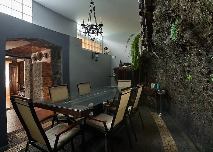 Ga281 Chalet Funchal (Madeira)